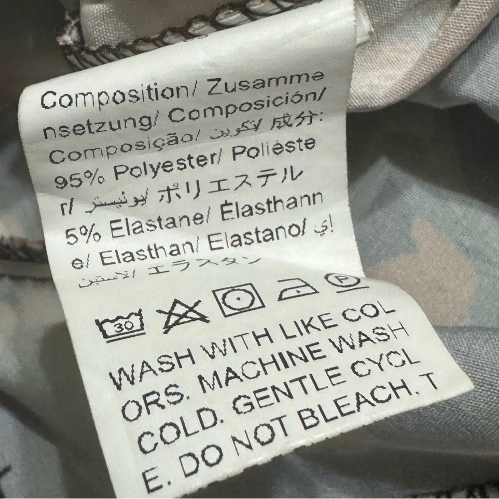 EMERY ROSE SATIN SHORTS SIZE 2X - Picture 5 of 7